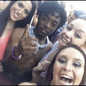 Meet your Posher, Joo